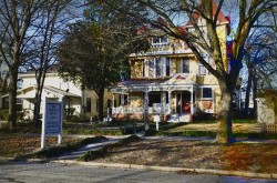 1895 Tarlton House Haunted Hotel