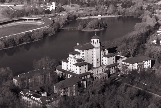 Haunted and Scary Broadmoor Hotel