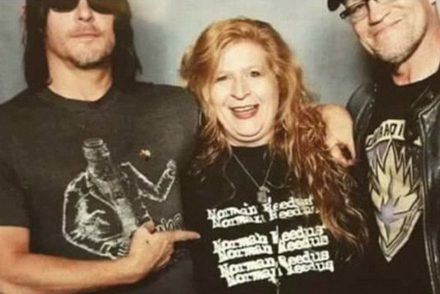 Walking Dead actors bitten by fans