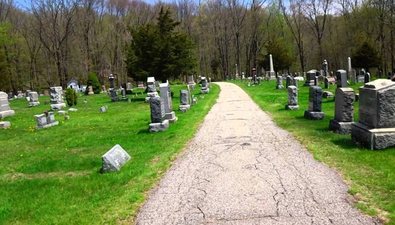 The Haunted Stepney Cemetery