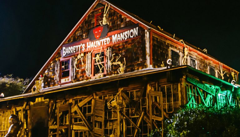 Barrett's Haunted Mansion 2025