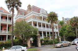 Battery Carriage House Inn