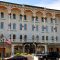 Adelphi Hotel